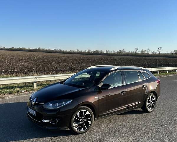 Коричневий Рено Меган, об'ємом двигуна 1.5 л та пробігом 240 тис. км за 10250 $, фото 1 на Automoto.ua