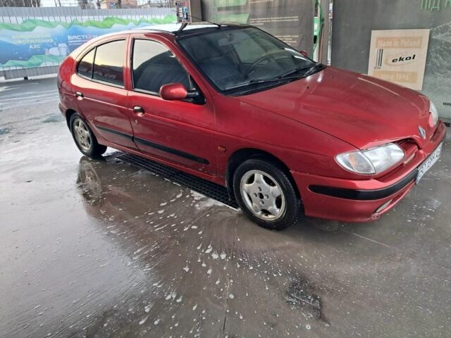 Красный Рено Меган, объемом двигателя 1.6 л и пробегом 260 тыс. км за 1700 $, фото 1 на Automoto.ua