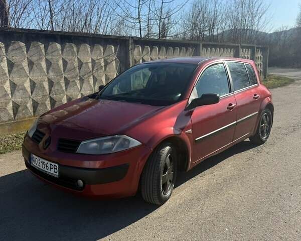Красный Рено Меган, объемом двигателя 1.46 л и пробегом 283 тыс. км за 2700 $, фото 1 на Automoto.ua