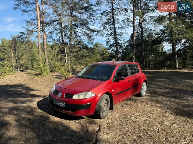 Красный Рено Меган, объемом двигателя 1.39 л и пробегом 160 тыс. км за 3300 $, фото 1 на Automoto.ua