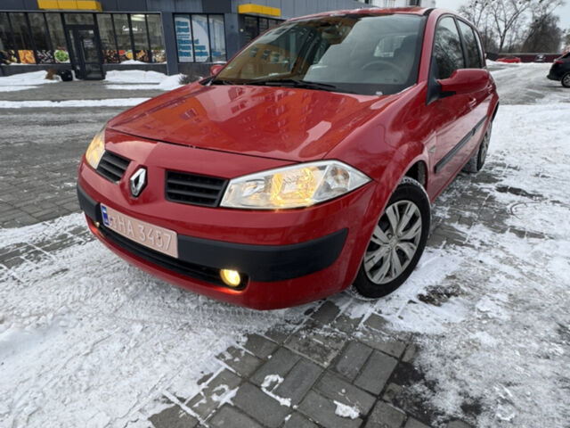 Червоний Рено Меган, об'ємом двигуна 1.4 л та пробігом 219 тис. км за 4900 $, фото 1 на Automoto.ua