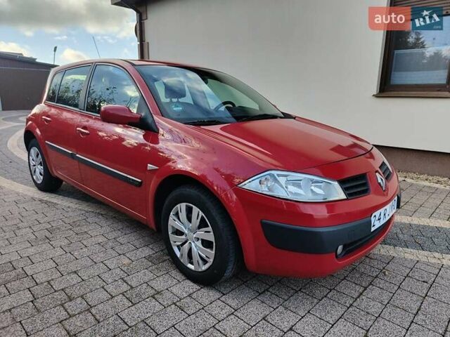 Красный Рено Меган, объемом двигателя 1.4 л и пробегом 219 тыс. км за 4900 $, фото 1 на Automoto.ua