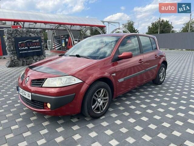 Красный Рено Меган, объемом двигателя 1.39 л и пробегом 280 тыс. км за 3200 $, фото 1 на Automoto.ua
