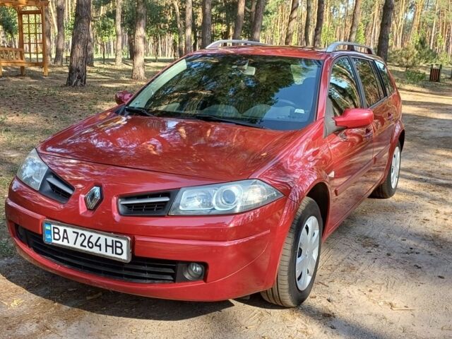Красный Рено Меган, объемом двигателя 1.6 л и пробегом 187 тыс. км за 5800 $, фото 1 на Automoto.ua