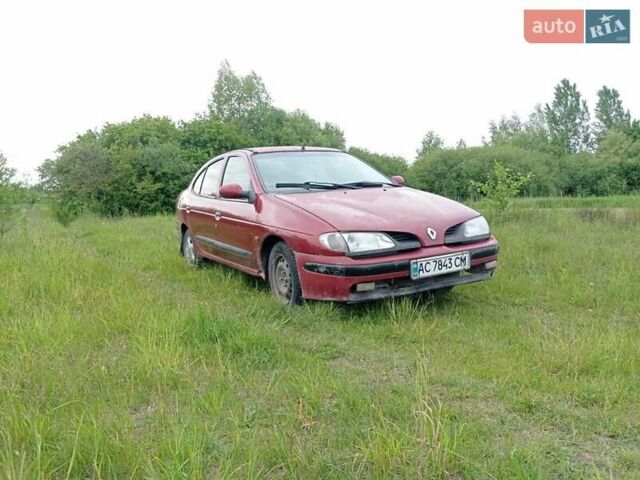 Червоний Рено Меган, об'ємом двигуна 1.6 л та пробігом 305 тис. км за 1150 $, фото 1 на Automoto.ua