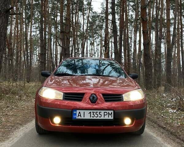 Червоний Рено Меган, об'ємом двигуна 1.4 л та пробігом 290 тис. км за 3300 $, фото 1 на Automoto.ua