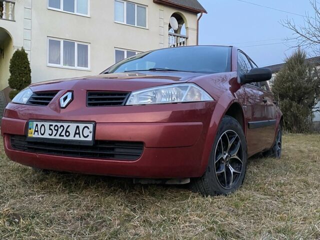 Красный Рено Меган, объемом двигателя 1.39 л и пробегом 182 тыс. км за 3200 $, фото 1 на Automoto.ua