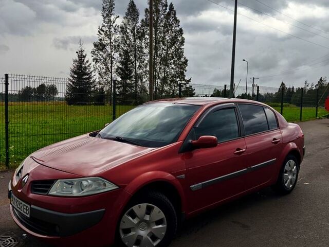 Червоний Рено Меган, об'ємом двигуна 1.4 л та пробігом 260 тис. км за 4200 $, фото 1 на Automoto.ua