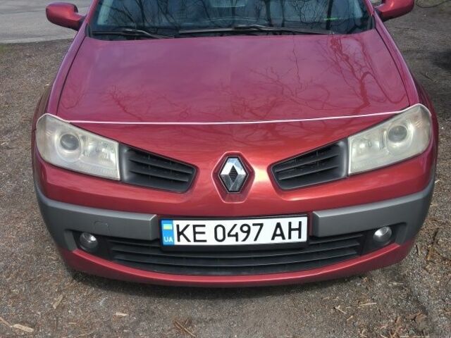 Красный Рено Меган, объемом двигателя 1.6 л и пробегом 297 тыс. км за 4999 $, фото 1 на Automoto.ua