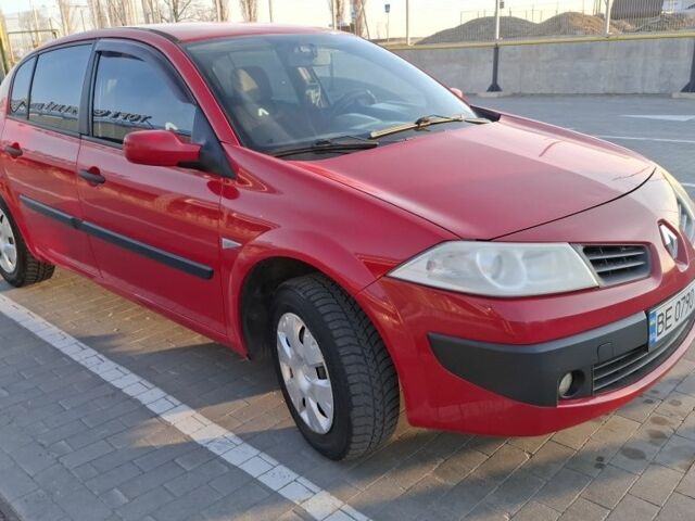 Червоний Рено Меган, об'ємом двигуна 1.4 л та пробігом 250 тис. км за 4800 $, фото 1 на Automoto.ua