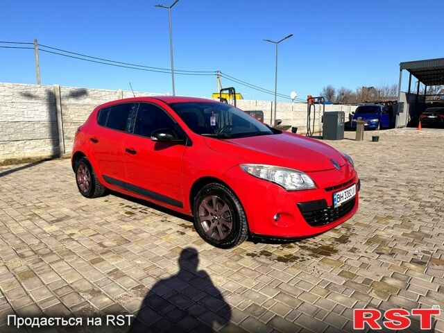 Червоний Рено Меган, об'ємом двигуна 1.6 л та пробігом 88 тис. км за 6000 $, фото 1 на Automoto.ua