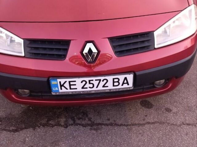 Красный Рено Меган, объемом двигателя 1.4 л и пробегом 137 тыс. км за 4800 $, фото 1 на Automoto.ua