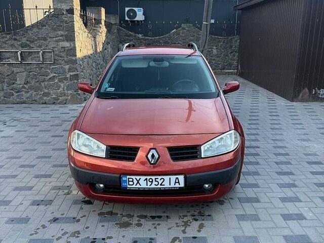 Червоний Рено Меган, об'ємом двигуна 1.4 л та пробігом 282 тис. км за 3300 $, фото 1 на Automoto.ua
