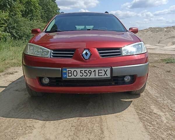 Червоний Рено Меган, об'ємом двигуна 1.6 л та пробігом 250 тис. км за 3800 $, фото 1 на Automoto.ua