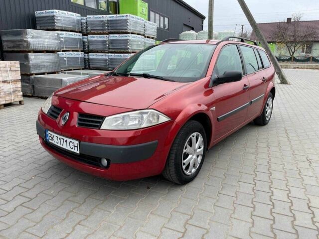 Красный Рено Меган, объемом двигателя 1.6 л и пробегом 249 тыс. км за 3699 $, фото 1 на Automoto.ua