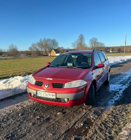 Красный Рено Меган, объемом двигателя 1.6 л и пробегом 270 тыс. км за 4000 $, фото 1 на Automoto.ua