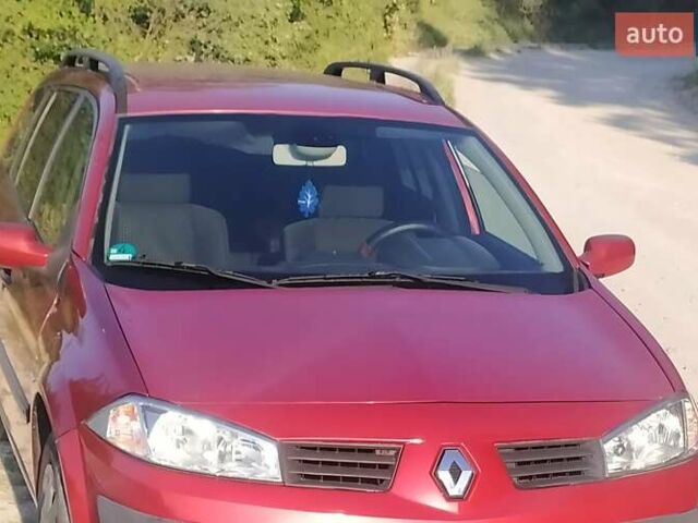 Красный Рено Меган, объемом двигателя 1.4 л и пробегом 220 тыс. км за 4500 $, фото 1 на Automoto.ua