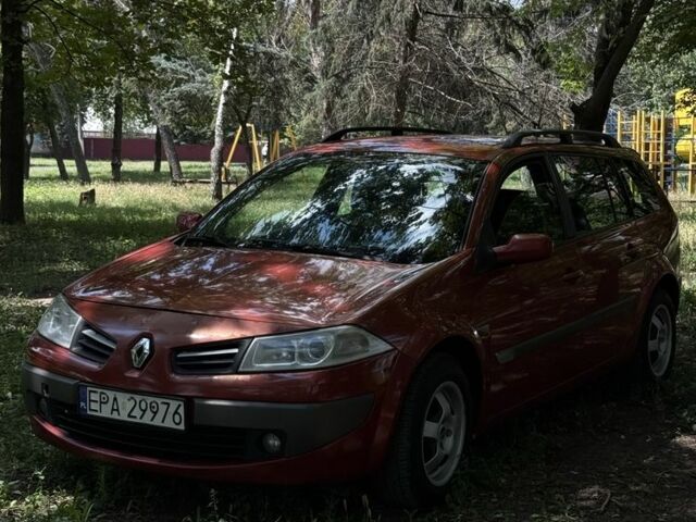 Червоний Рено Меган, об'ємом двигуна 1.5 л та пробігом 320 тис. км за 2250 $, фото 1 на Automoto.ua