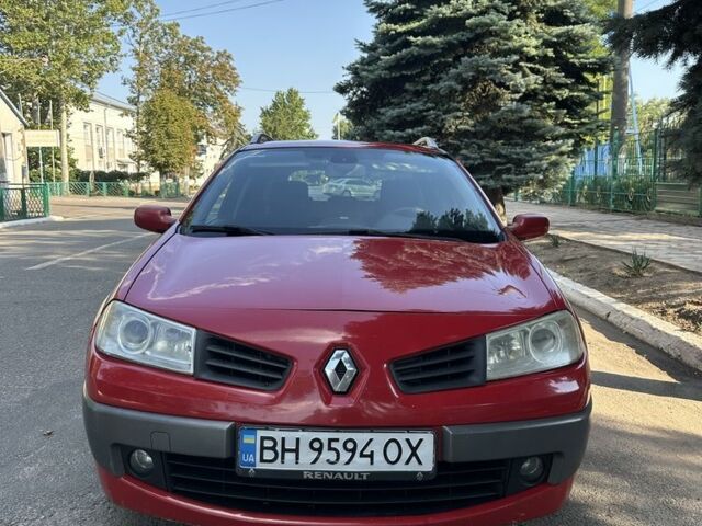 Червоний Рено Меган, об'ємом двигуна 1.4 л та пробігом 296 тис. км за 4013 $, фото 1 на Automoto.ua