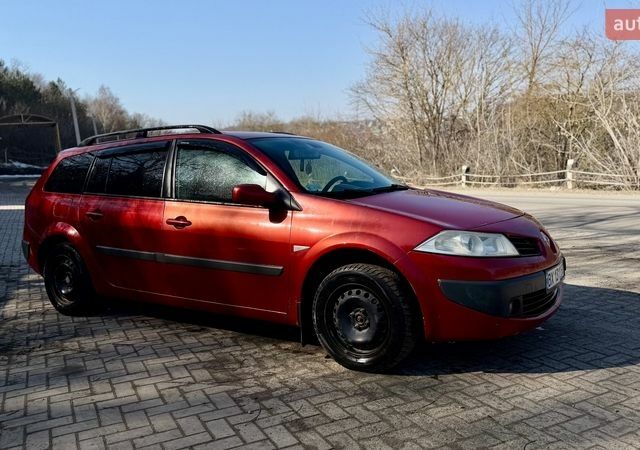 Червоний Рено Меган, об'ємом двигуна 1.46 л та пробігом 263 тис. км за 4000 $, фото 1 на Automoto.ua