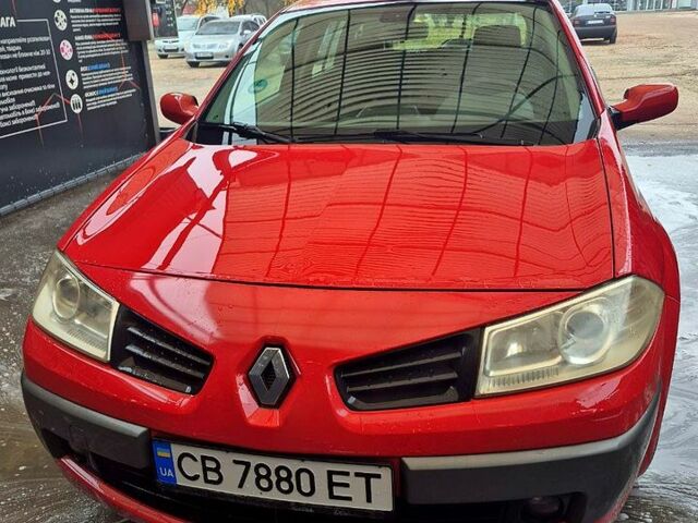 Красный Рено Меган, объемом двигателя 1.6 л и пробегом 18600 тыс. км за 4900 $, фото 1 на Automoto.ua