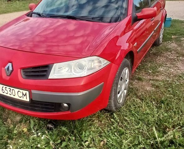 Червоний Рено Меган, об'ємом двигуна 0 л та пробігом 240 тис. км за 2500 $, фото 1 на Automoto.ua