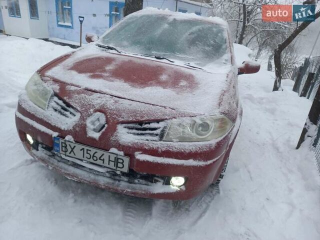 Червоний Рено Меган, об'ємом двигуна 1.6 л та пробігом 210 тис. км за 4700 $, фото 1 на Automoto.ua