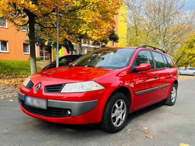 Красный Рено Меган, объемом двигателя 1.6 л и пробегом 185 тыс. км за 4999 $, фото 1 на Automoto.ua