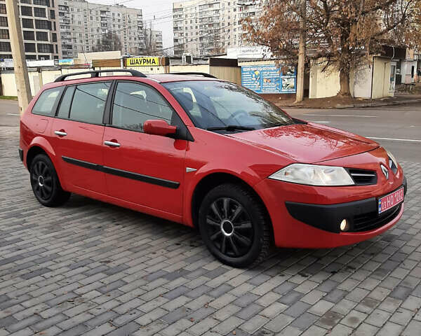 Красный Рено Меган, объемом двигателя 1.6 л и пробегом 170 тыс. км за 6200 $, фото 1 на Automoto.ua