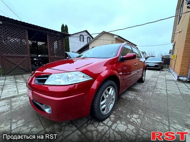 Красный Рено Меган, объемом двигателя 1.6 л и пробегом 216 тыс. км за 5599 $, фото 1 на Automoto.ua