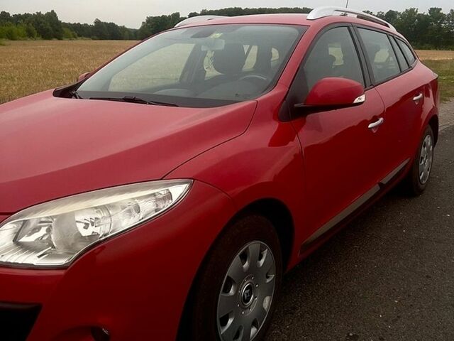 Червоний Рено Меган, об'ємом двигуна 1.46 л та пробігом 280 тис. км за 5000 $, фото 1 на Automoto.ua