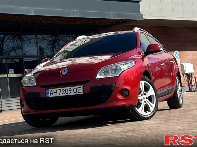 Червоний Рено Меган, об'ємом двигуна 1.5 л та пробігом 26000 тис. км за 6150 $, фото 1 на Automoto.ua