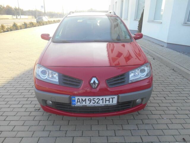 Червоний Рено Меган, об'ємом двигуна 1.6 л та пробігом 220 тис. км за 4500 $, фото 1 на Automoto.ua