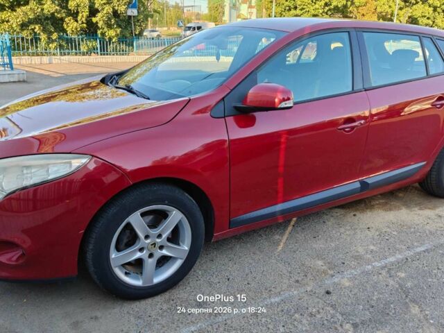 Червоний Рено Меган, об'ємом двигуна 1.6 л та пробігом 220 тис. км за 5864 $, фото 1 на Automoto.ua