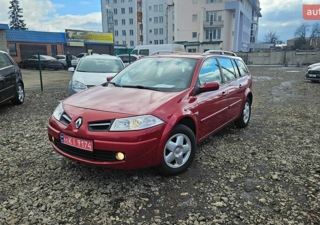 Червоний Рено Меган, об'ємом двигуна 1.6 л та пробігом 191 тис. км за 6000 $, фото 1 на Automoto.ua
