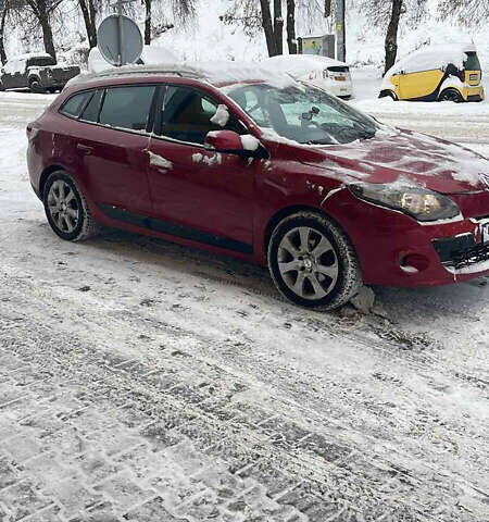 Красный Рено Меган, объемом двигателя 1.46 л и пробегом 276 тыс. км за 5699 $, фото 1 на Automoto.ua