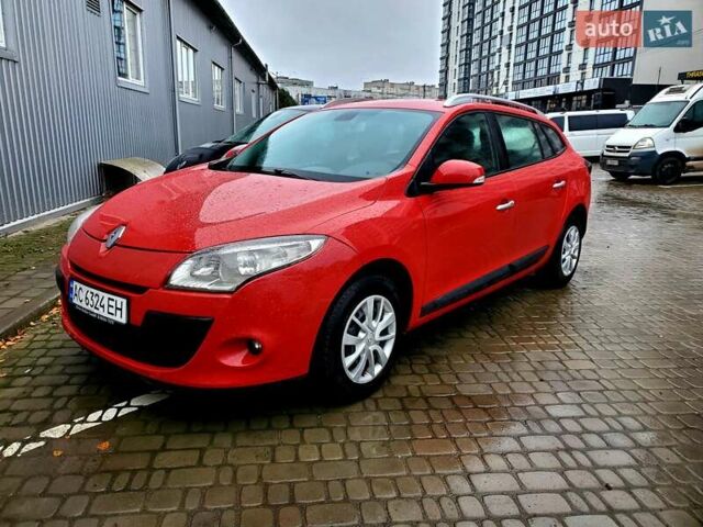 Червоний Рено Меган, об'ємом двигуна 1.46 л та пробігом 255 тис. км за 5950 $, фото 1 на Automoto.ua