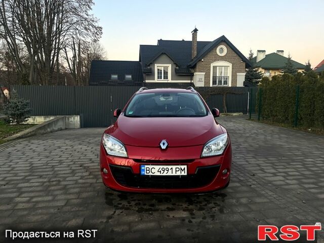 Червоний Рено Меган, об'ємом двигуна 1.5 л та пробігом 20200 тис. км за 7200 $, фото 1 на Automoto.ua