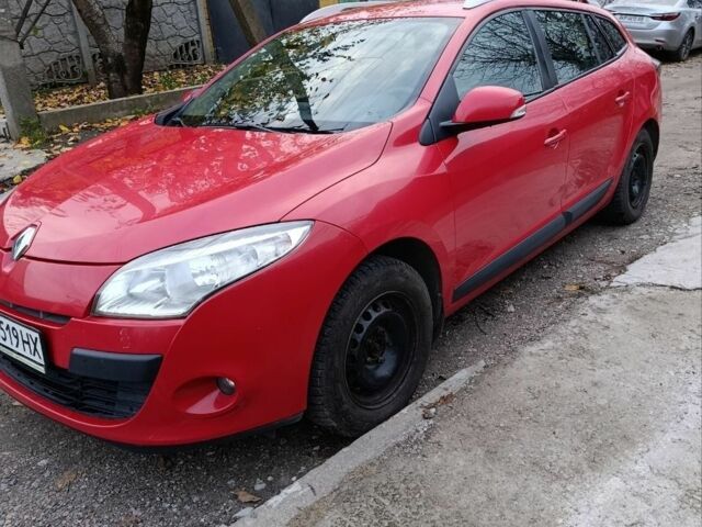 Красный Рено Меган, объемом двигателя 1.6 л и пробегом 258 тыс. км за 6500 $, фото 1 на Automoto.ua