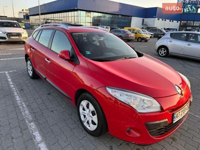 Красный Рено Меган, объемом двигателя 1.46 л и пробегом 162 тыс. км за 6700 $, фото 1 на Automoto.ua