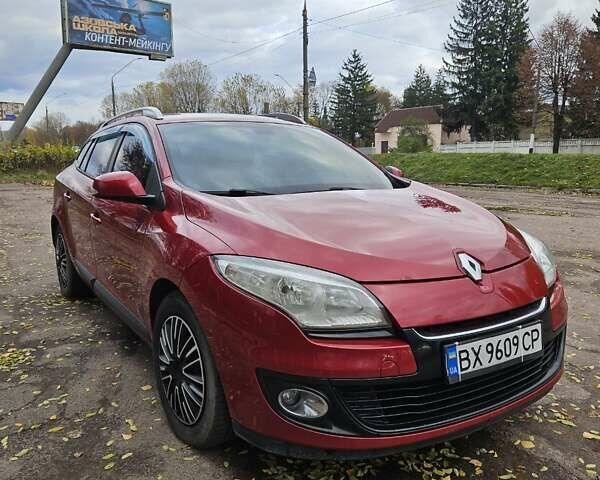 Красный Рено Меган, объемом двигателя 1.5 л и пробегом 295 тыс. км за 6500 $, фото 1 на Automoto.ua