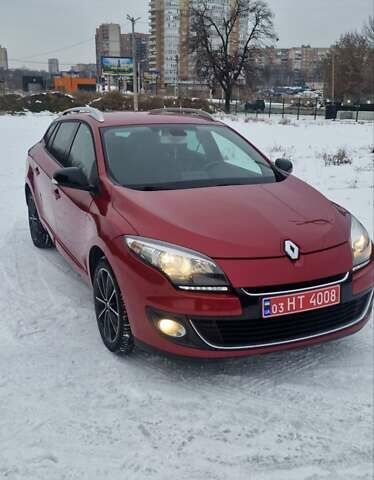 Червоний Рено Меган, об'ємом двигуна 1.5 л та пробігом 221 тис. км за 10200 $, фото 1 на Automoto.ua