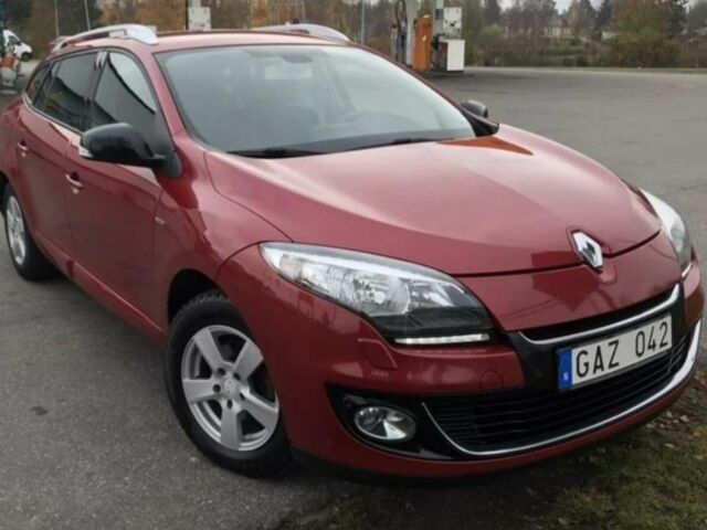 Красный Рено Меган, объемом двигателя 1.46 л и пробегом 240 тыс. км за 7999 $, фото 1 на Automoto.ua