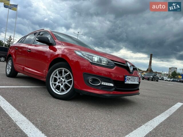 Червоний Рено Меган, об'ємом двигуна 1.46 л та пробігом 162 тис. км за 8800 $, фото 1 на Automoto.ua