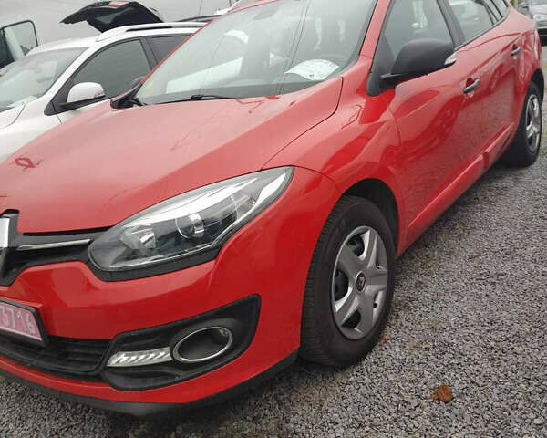 Красный Рено Меган, объемом двигателя 1.46 л и пробегом 205 тыс. км за 8500 $, фото 1 на Automoto.ua