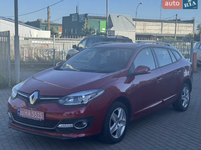 Червоний Рено Меган, об'ємом двигуна 1.5 л та пробігом 250 тис. км за 8150 $, фото 1 на Automoto.ua