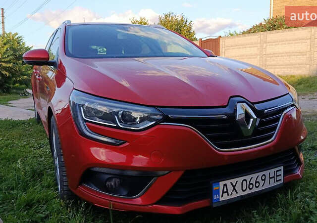 Червоний Рено Меган, об'ємом двигуна 1.5 л та пробігом 220 тис. км за 13000 $, фото 1 на Automoto.ua
