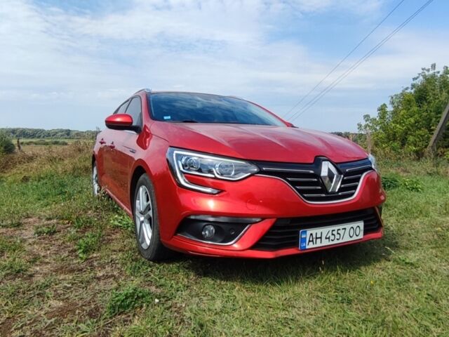 Червоний Рено Меган, об'ємом двигуна 1.46 л та пробігом 201 тис. км за 11900 $, фото 1 на Automoto.ua
