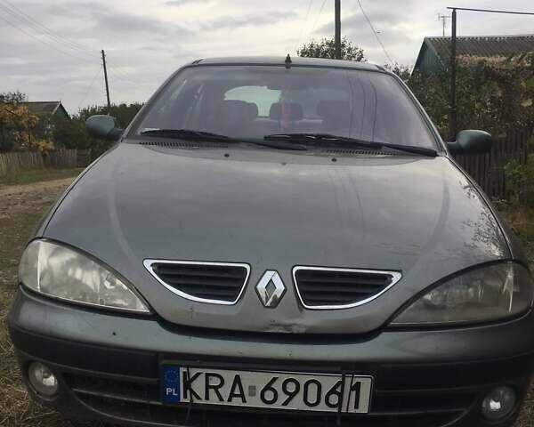 Рено Меган, объемом двигателя 0 л и пробегом 231 тыс. км за 1000 $, фото 1 на Automoto.ua