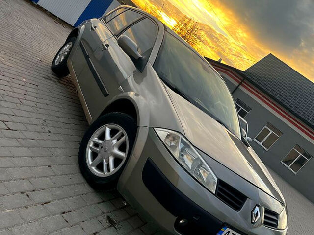 Рено Меган 2004 у Хмельницькому на Automoto.ua Рено Меган, об'ємом двигуна 1.6 л та пробігом 276 тис. км за 3500 $, фото 1 на Automoto.ua